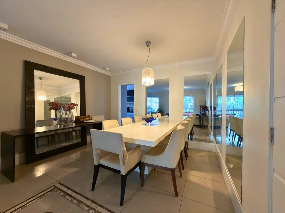 Apartamento, 3 quartos, 165 m² - Foto 2