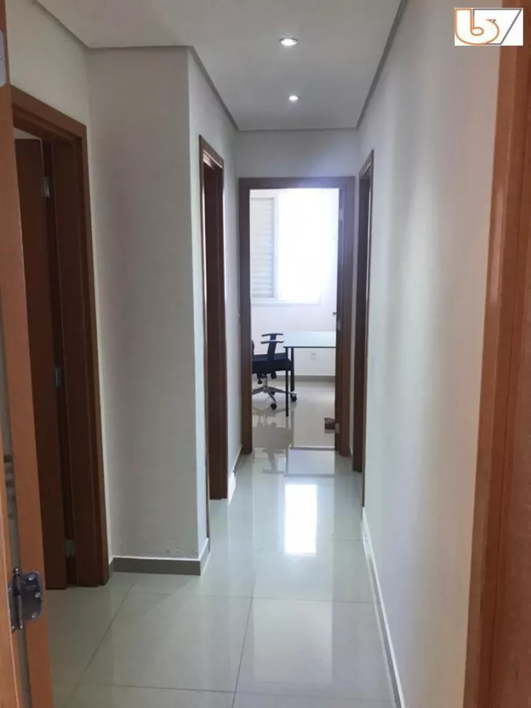 Apartamento à venda com 3 quartos, 123m² - Foto 4