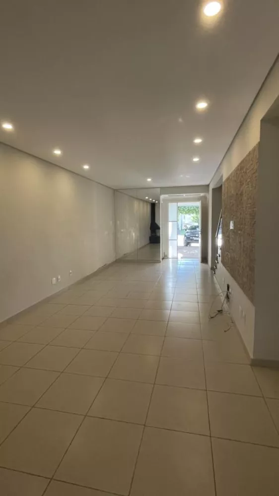 Casa de Condomínio à venda com 3 quartos, 190m² - Foto 4