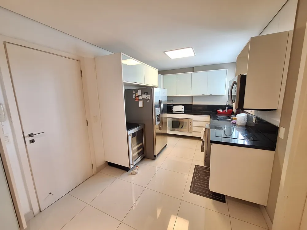 Apartamento, 3 quartos, 181 m² - Foto 3