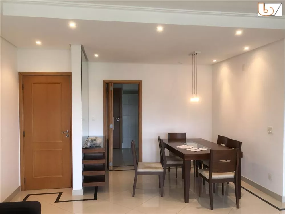 Apartamento para alugar com 2 quartos, 113m² - Foto 4