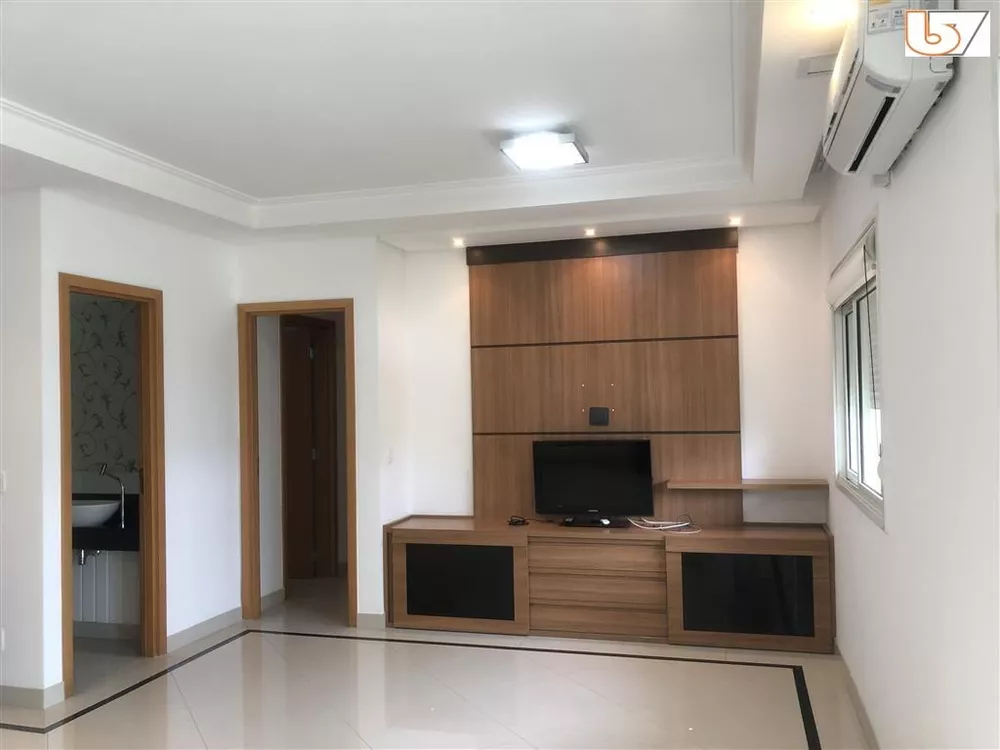 Apartamento para alugar com 2 quartos, 113m² - Foto 5