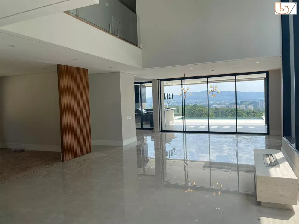 Casa de Condomínio à venda com 4 quartos, 555m² - Foto 3