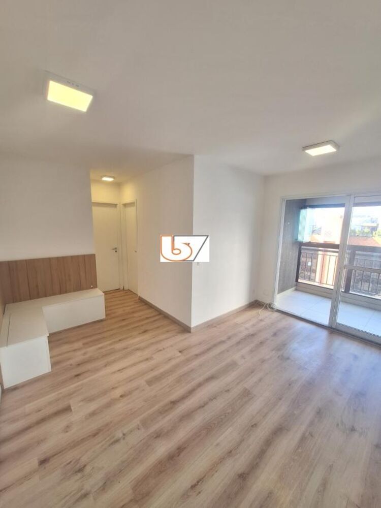 Apartamento para alugar com 2 quartos, 62m² - Foto 4