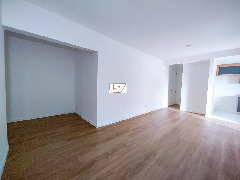 Apartamento para alugar com 3 quartos, 102m² - Foto 5