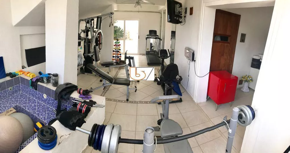 Casa de Condomínio para alugar com 6 quartos, 890m² - Foto 1