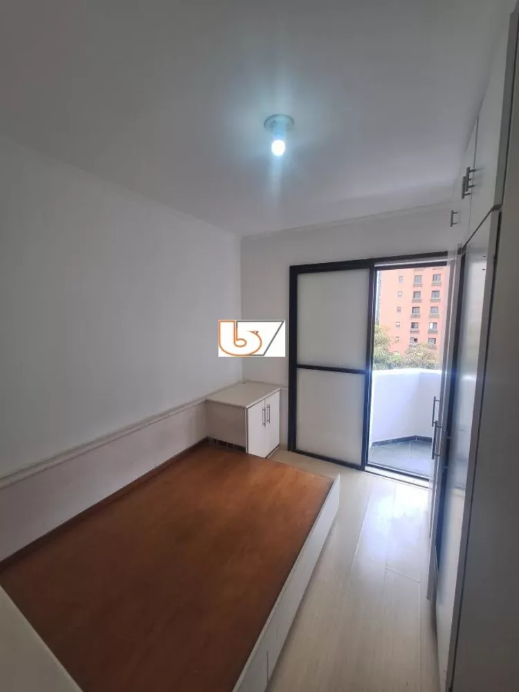 Apartamento para alugar com 3 quartos, 109m² - Foto 8