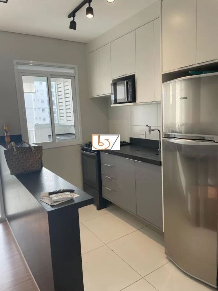 Apartamento para alugar com 1 quarto, 47m² - Foto 6