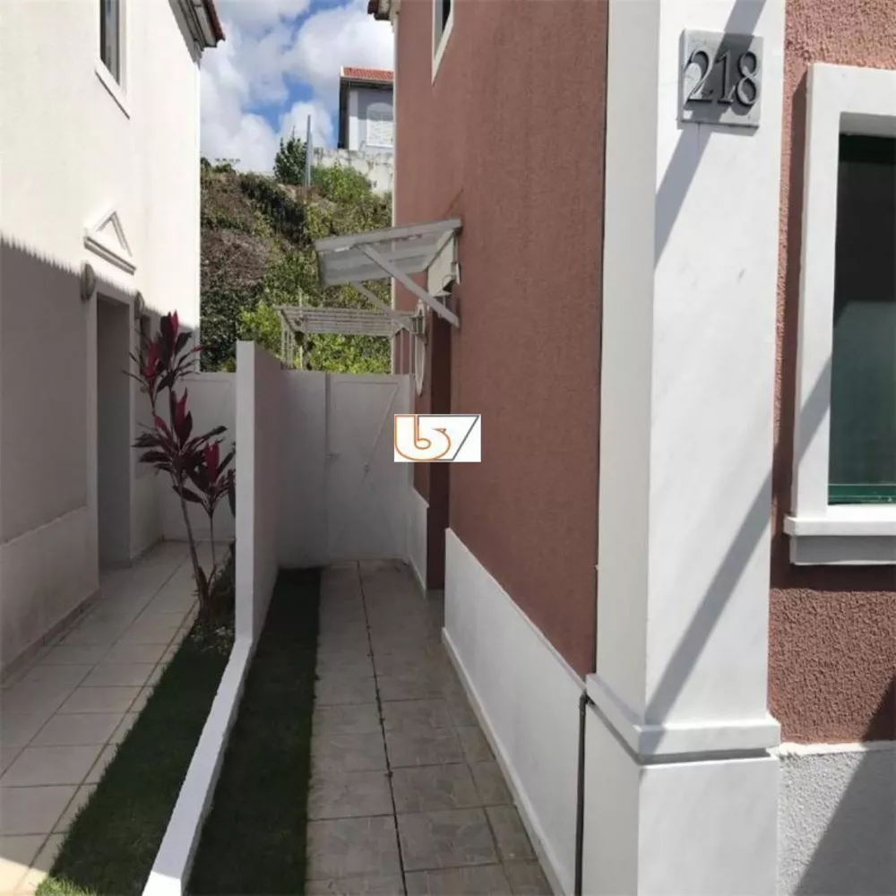 Casa de Condomínio à venda com 3 quartos, 200m² - Foto 4