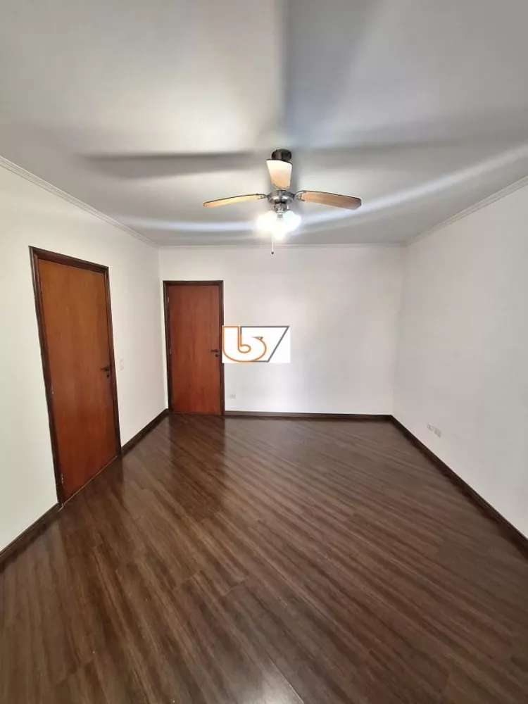 Casa de Condomínio para alugar com 3 quartos, 360m² - Foto 6