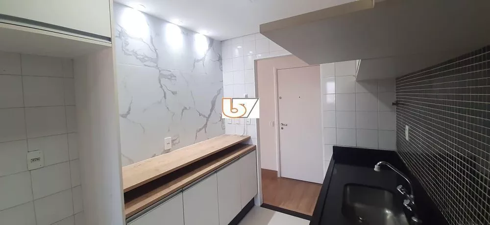 Apartamento à venda com 3 quartos, 110m² - Foto 4