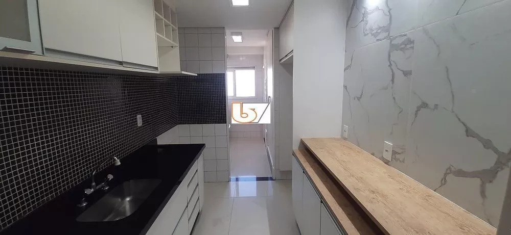 Apartamento à venda com 3 quartos, 110m² - Foto 1