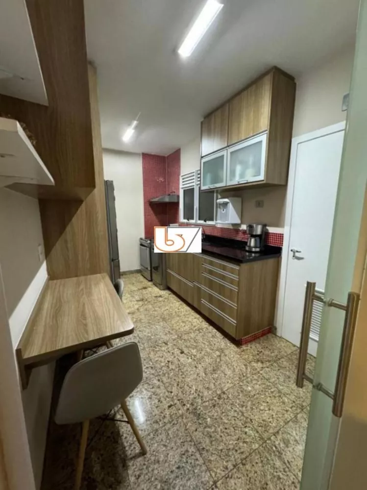 Apartamento à venda com 3 quartos, 94m² - Foto 7