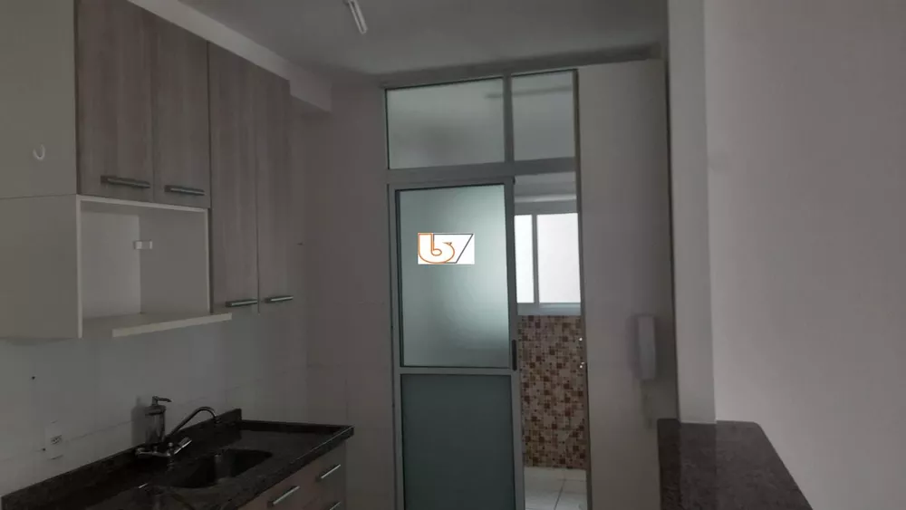 Apartamento para alugar com 2 quartos, 61m² - Foto 6