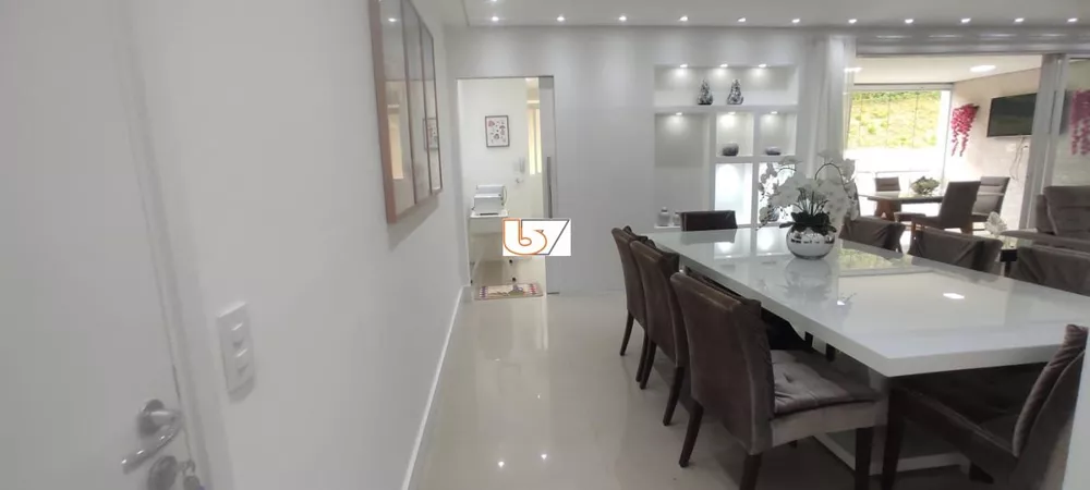 Apartamento para alugar com 2 quartos, 116m² - Foto 11