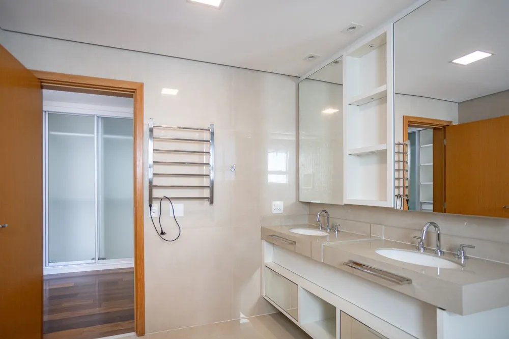 Apartamento, 3 quartos, 224 m² - Foto 8