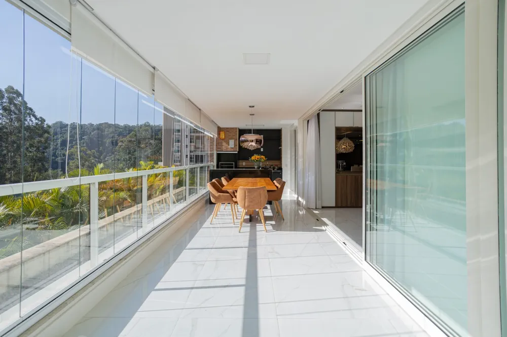 Apartamento, 3 quartos, 224 m² - Foto 3