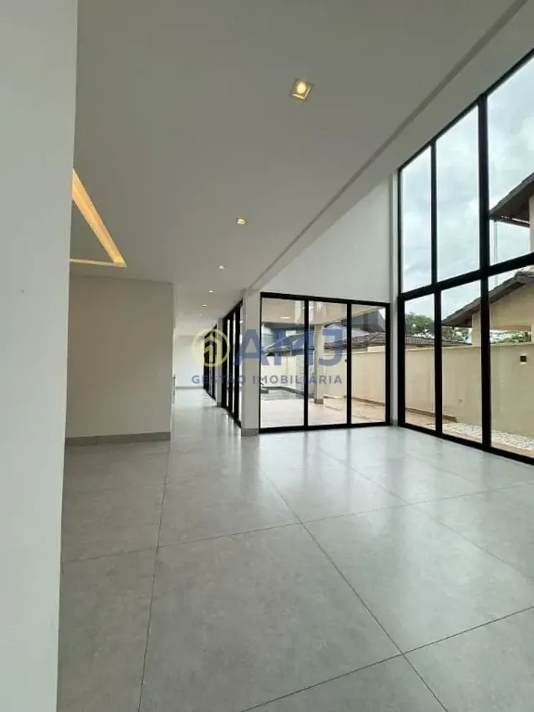 Sobrado, 5 quartos, 344 m² - Foto 1