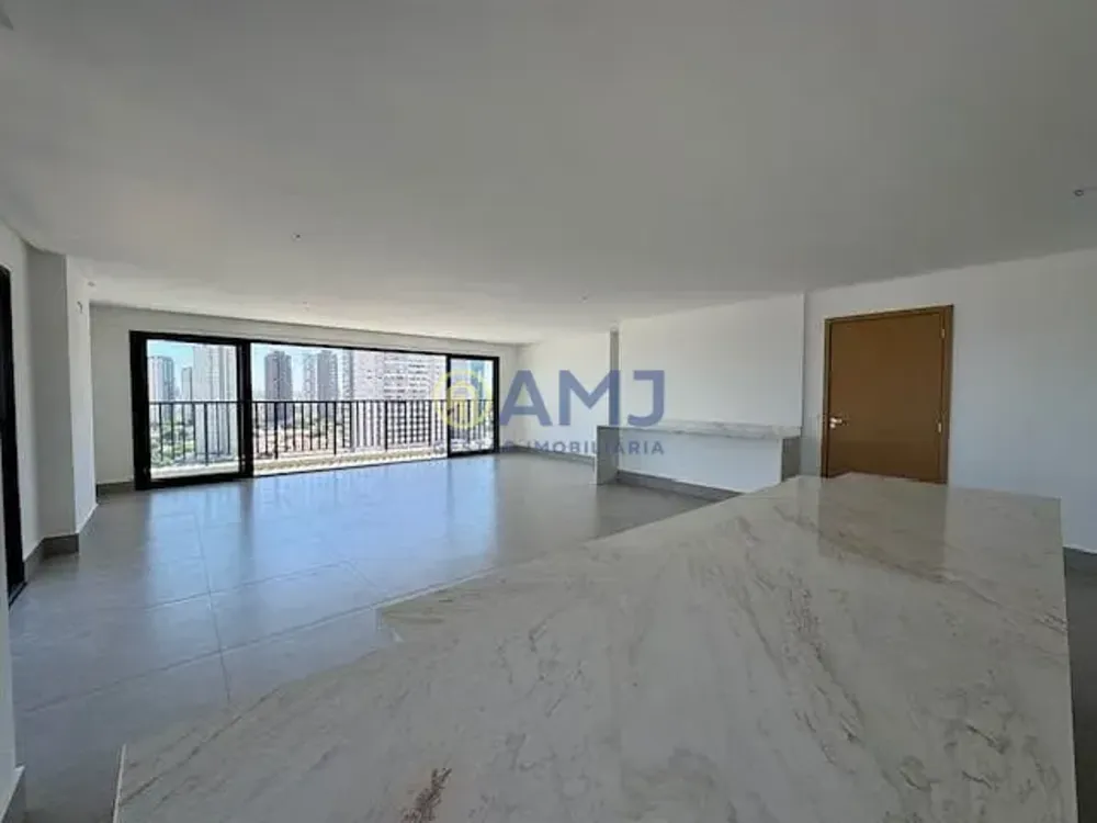 Apartamento, 3 quartos, 208 m² - Foto 1