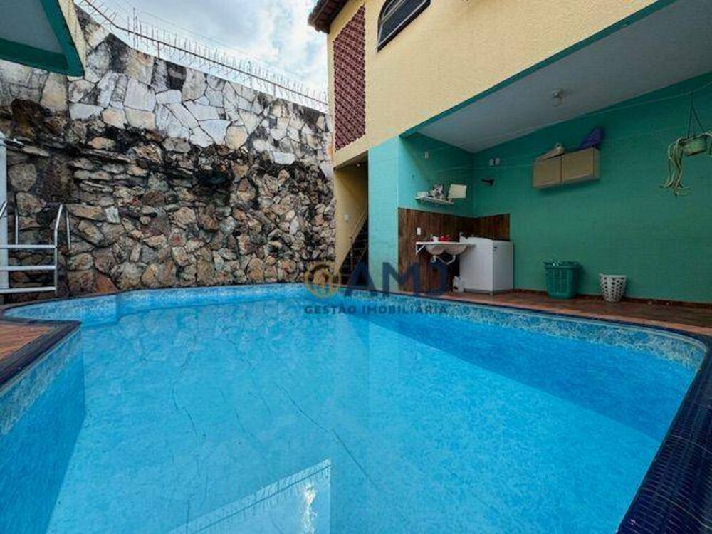 Sobrado à venda com 3 quartos, 245m² - Foto 12