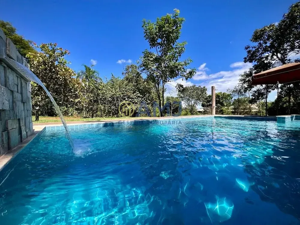 Chácara, 4 quartos, 5000 m² - Foto 1