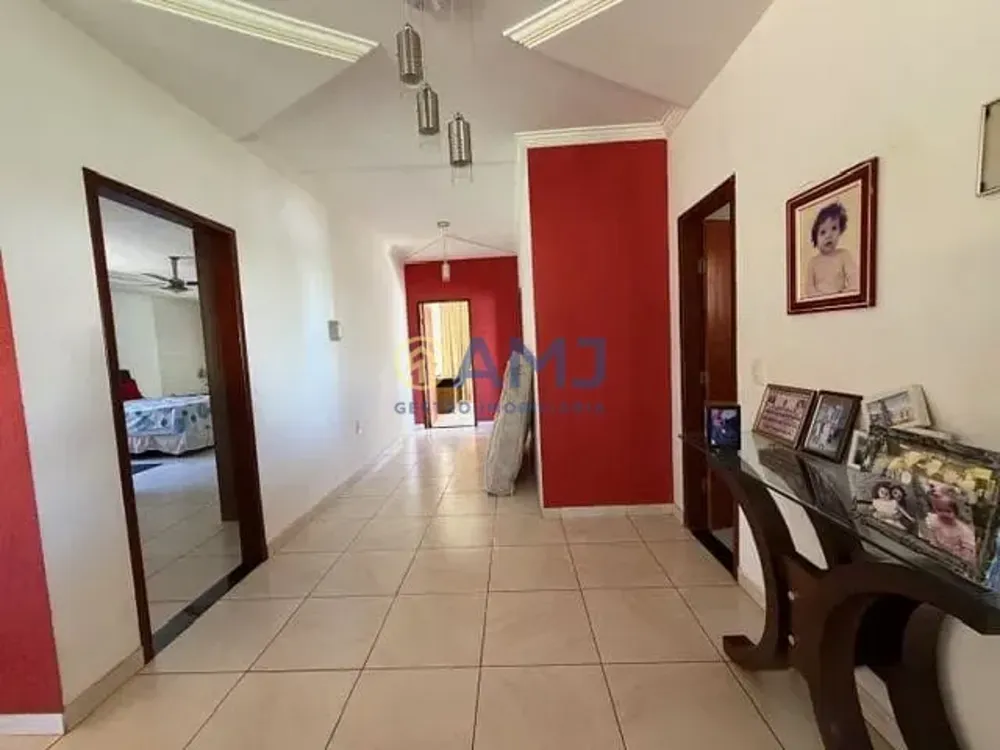 Chácara, 3 quartos, 3660 m² - Foto 2