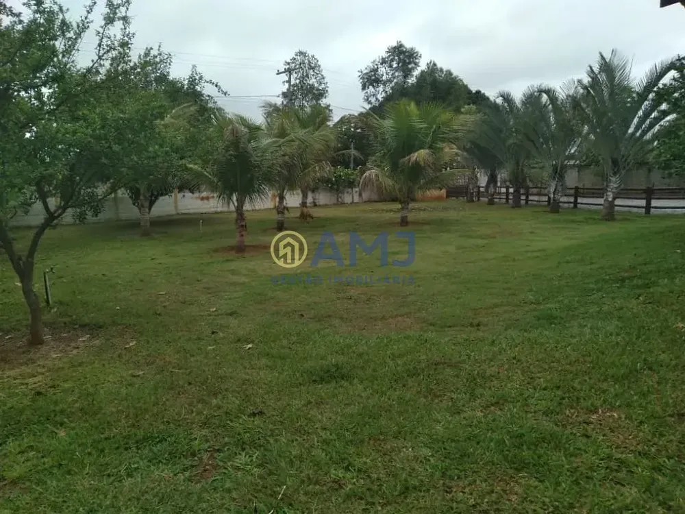 Chácara, 3 quartos, 5000 m² - Foto 1