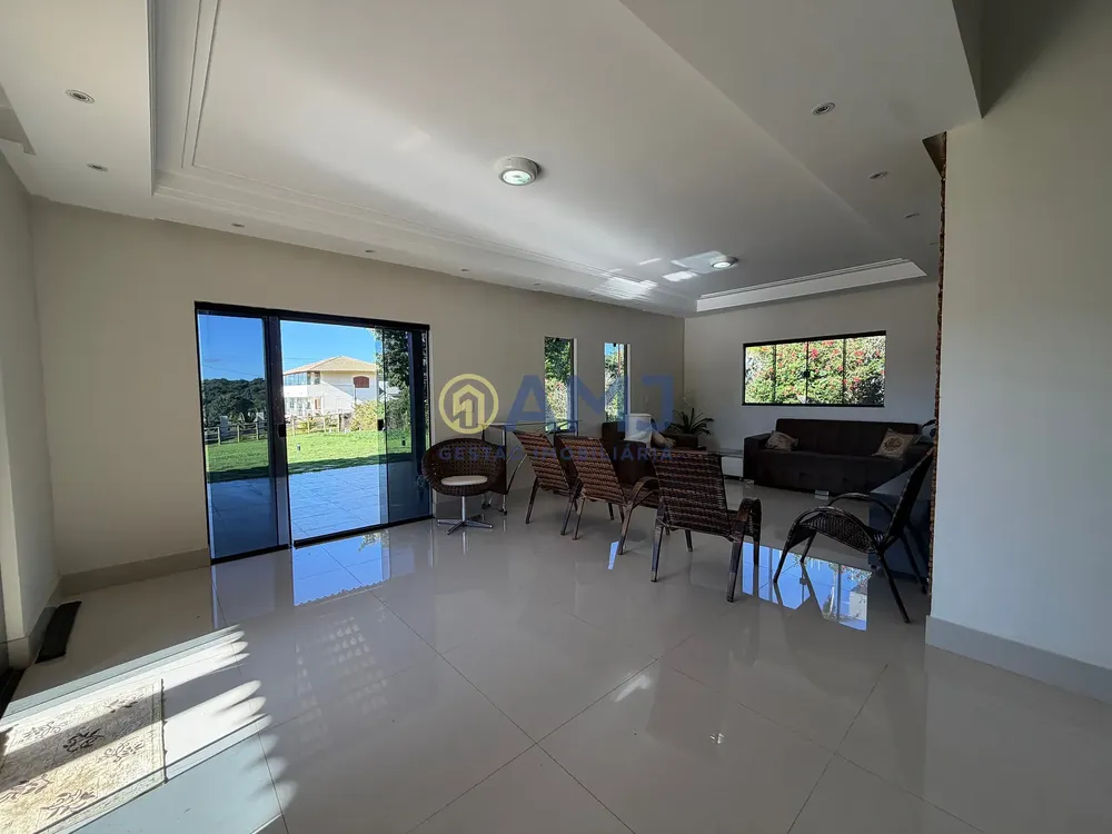 Chácara, 3 quartos, 2006 m² - Foto 2