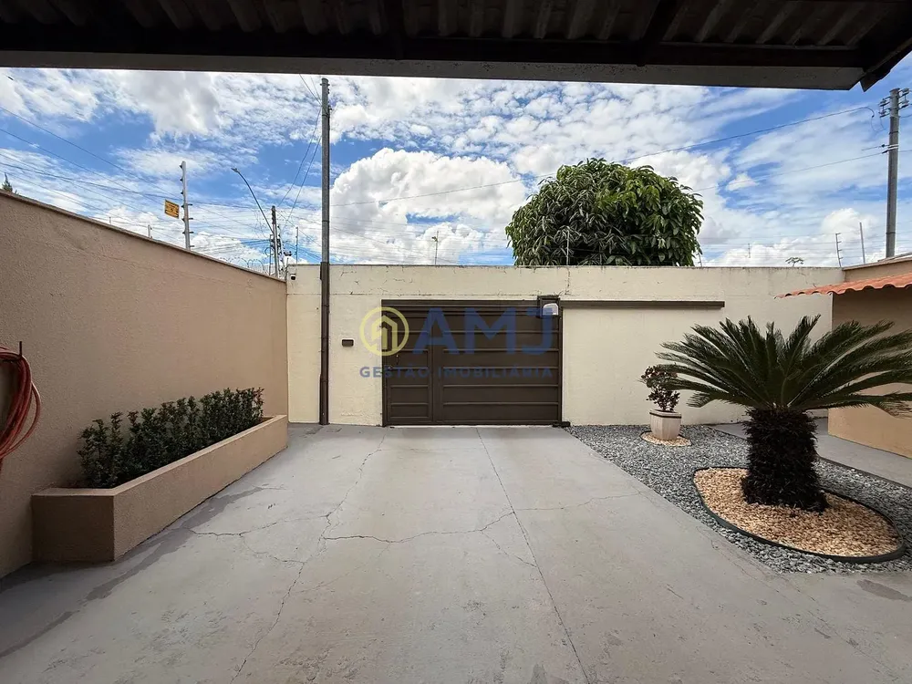 Casa, 3 quartos, 130 m² - Foto 1