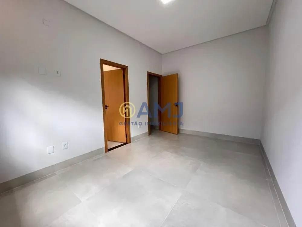 Casa, 3 quartos, 214 m² - Foto 5