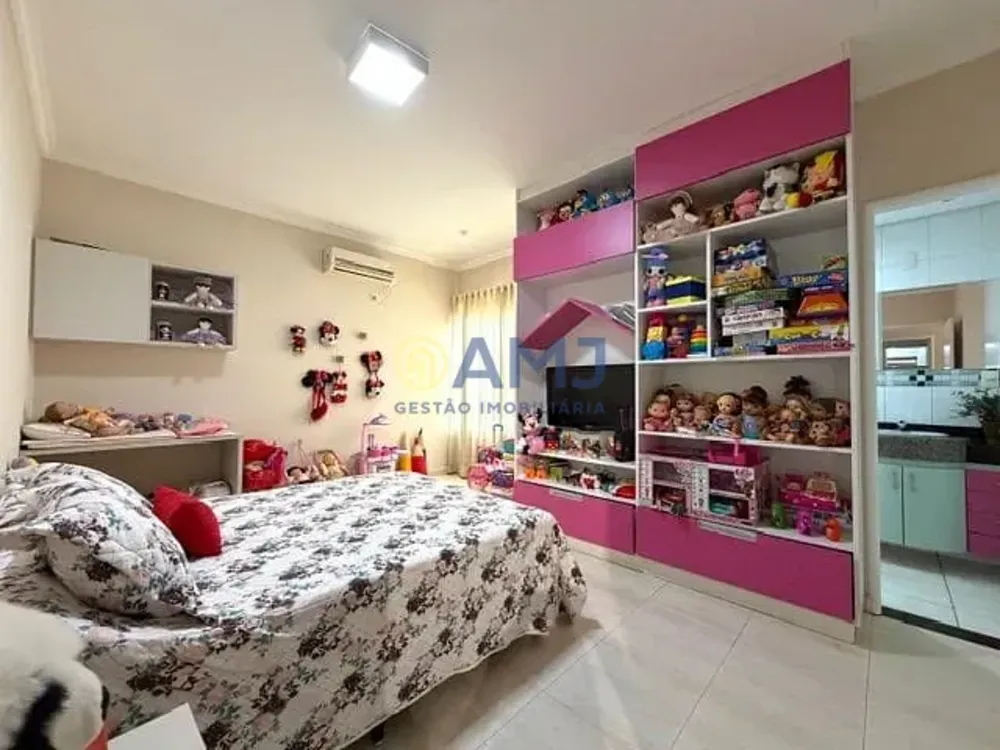 Sobrado, 4 quartos, 330 m² - Foto 3