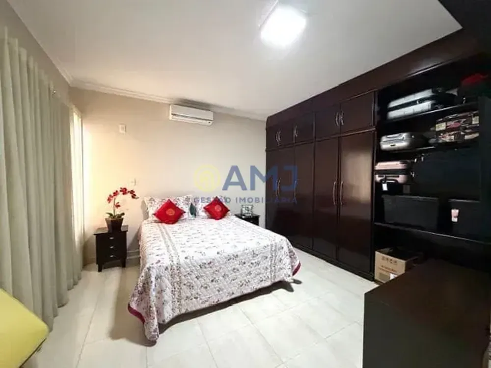Sobrado, 4 quartos, 330 m² - Foto 4