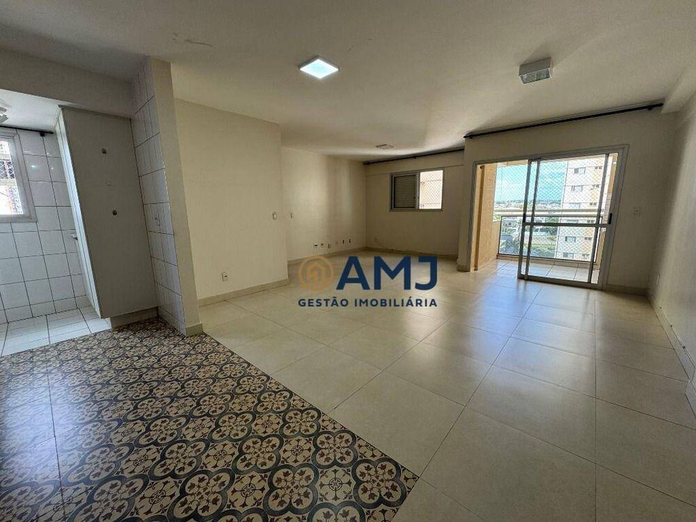 Apartamento à venda com 2 quartos, 81m² - Foto 1