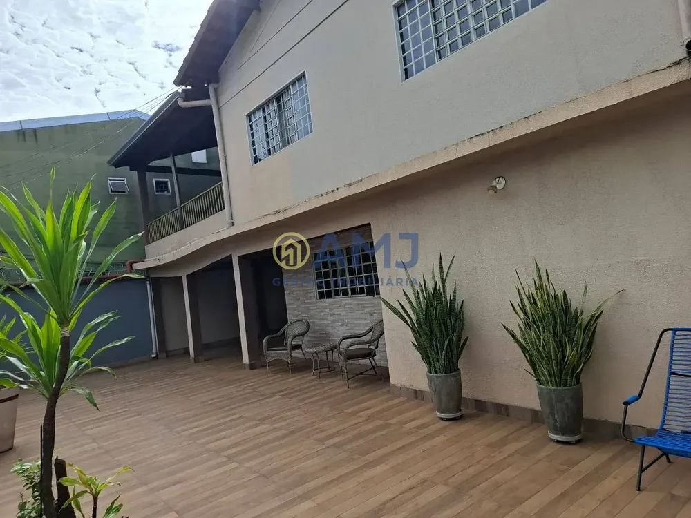 Sobrado, 4 quartos, 280 m² - Foto 1