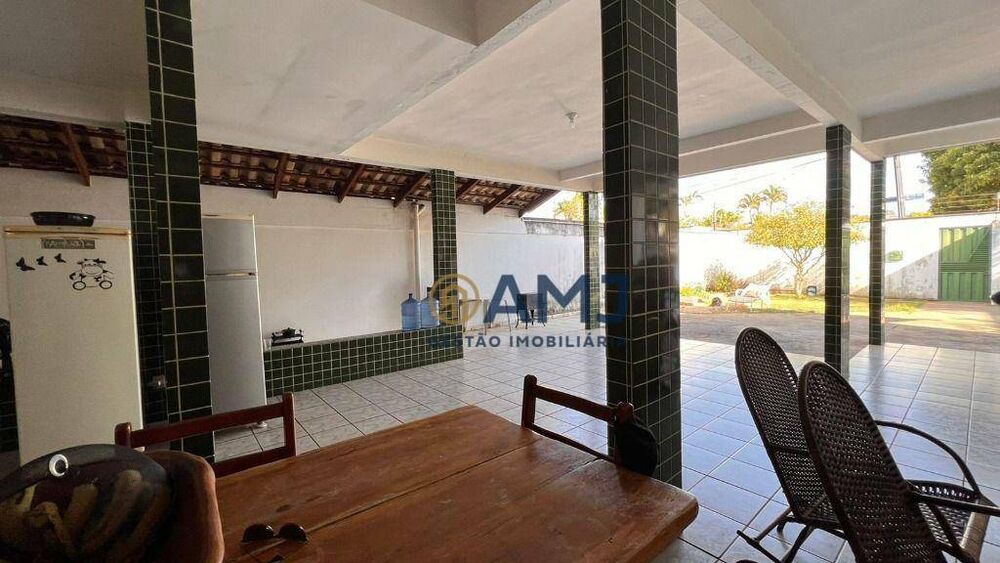 Sobrado à venda com 3 quartos, 316m² - Foto 2