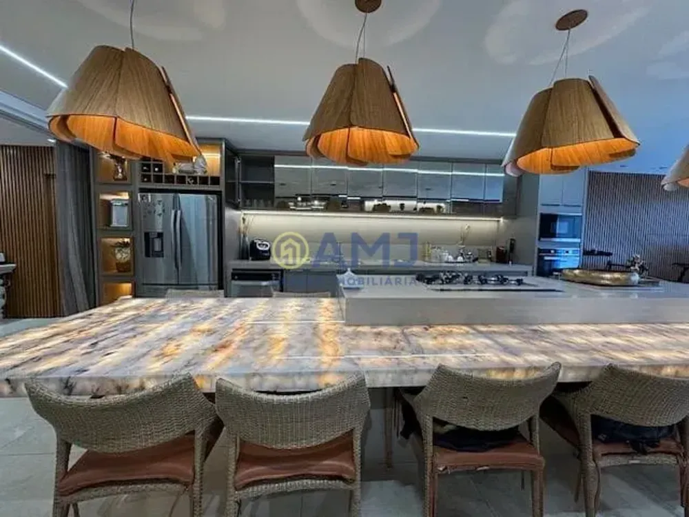 Apartamento, 4 quartos, 256 m² - Foto 2
