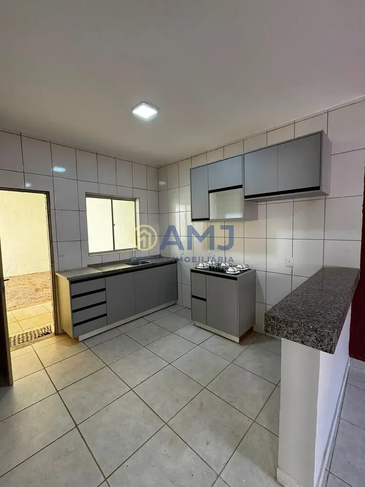 Casa, 2 quartos, 250 m² - Foto 3