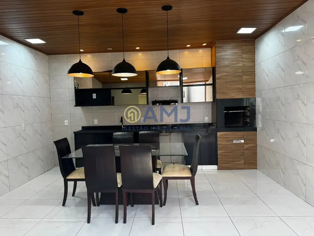 Casa, 3 quartos, 135 m² - Foto 1