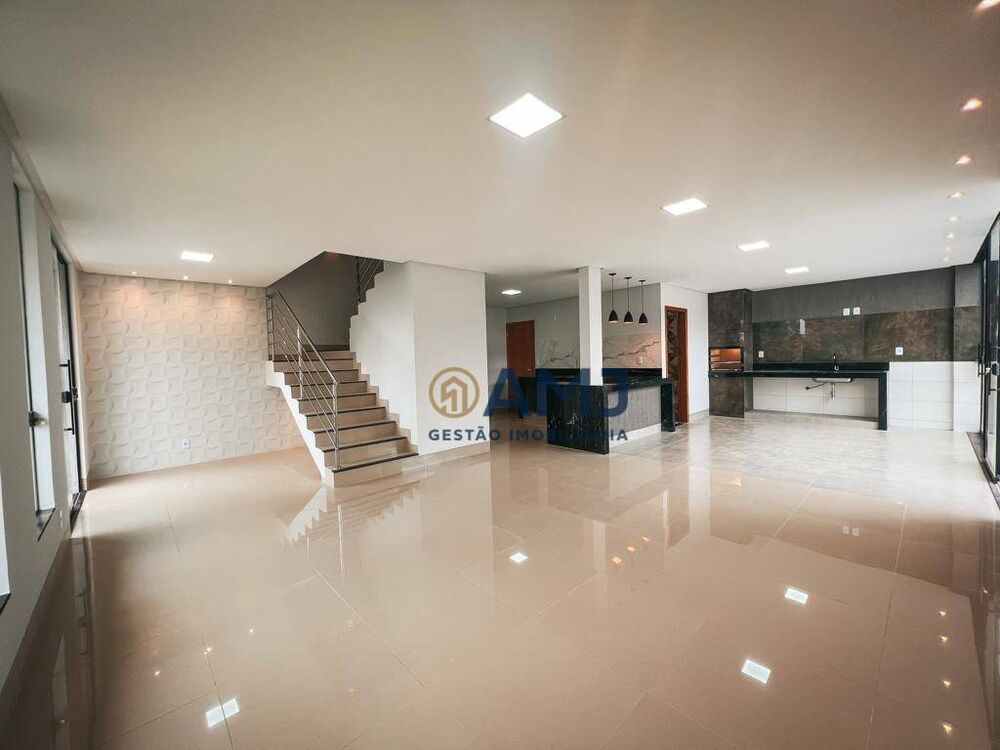 Sobrado, 3 quartos, 176 m² - Foto 1