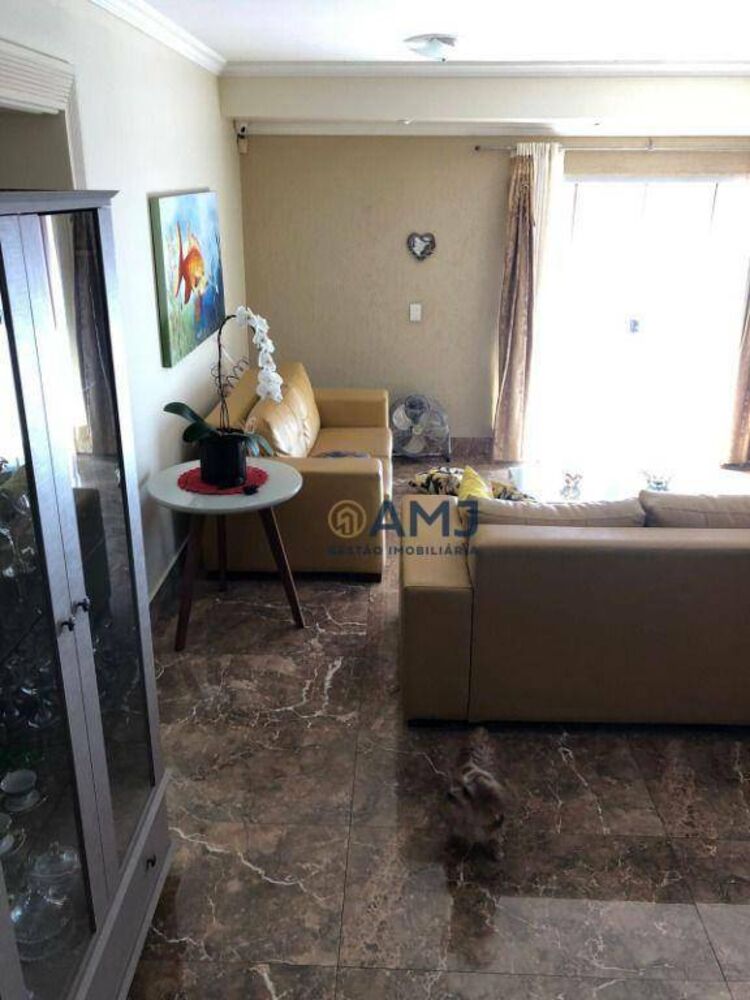 Sobrado à venda com 4 quartos, 162m² - Foto 2