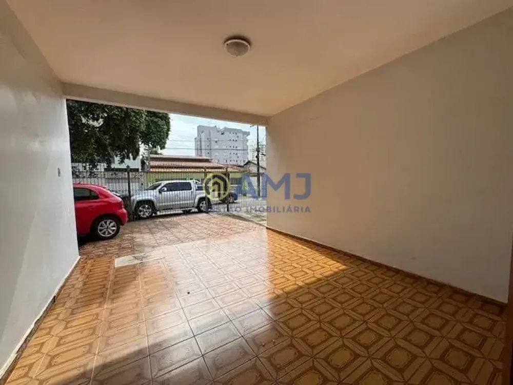 Casa, 3 quartos, 182 m² - Foto 2