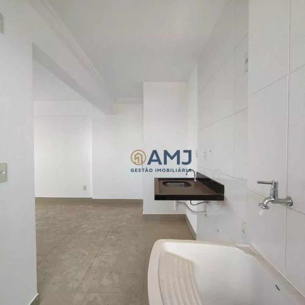 Apartamento à venda com 2 quartos, 57m² - Foto 12