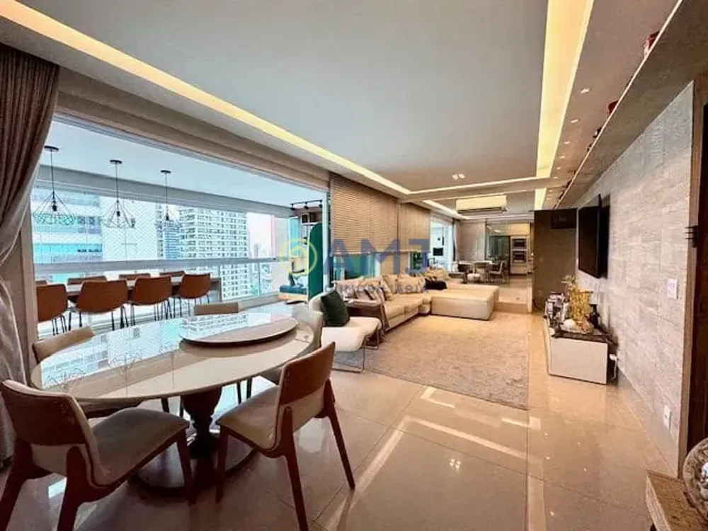 Apartamento, 3 quartos, 160 m² - Foto 2