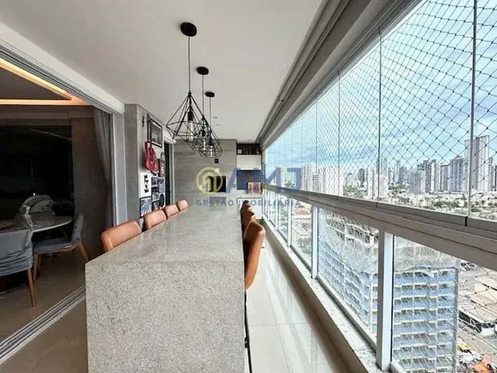 Apartamento, 3 quartos, 160 m² - Foto 1