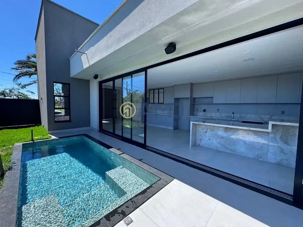 Casa, 3 quartos, 178 m² - Foto 1