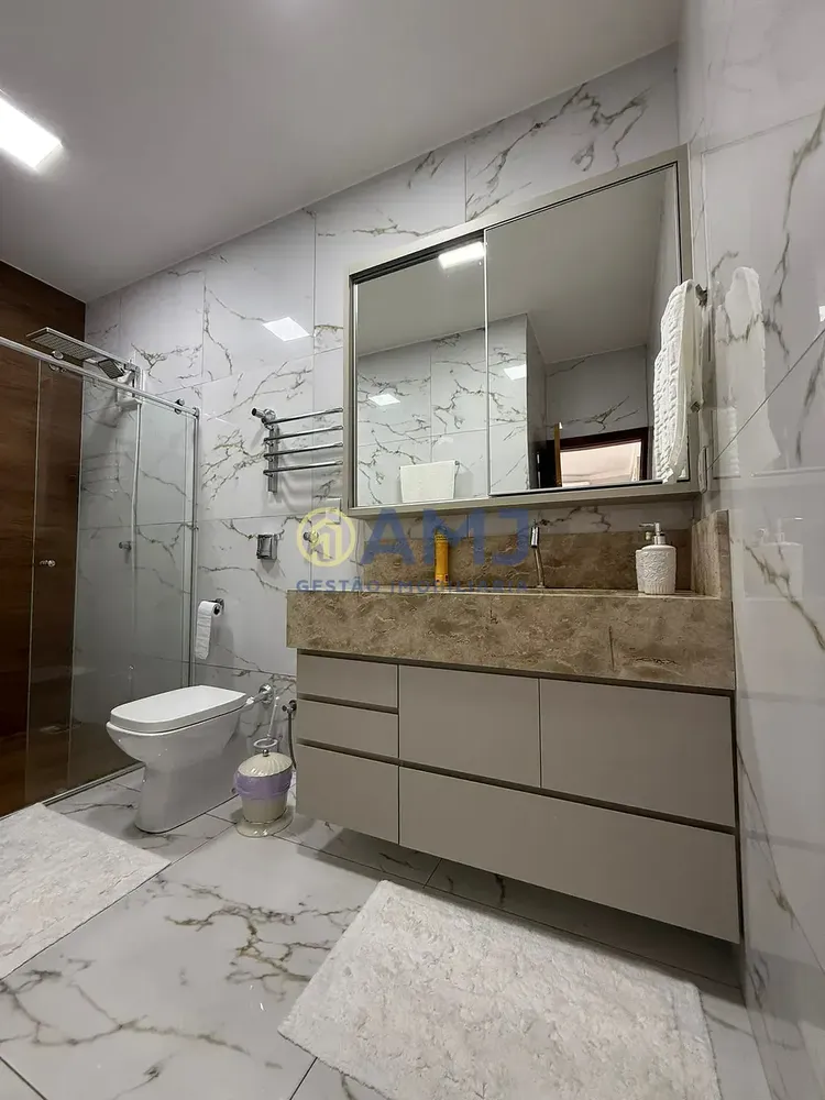 Chácara, 3 quartos, 2240 m² - Foto 9