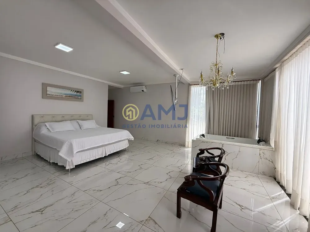 Chácara, 3 quartos, 2240 m² - Foto 8
