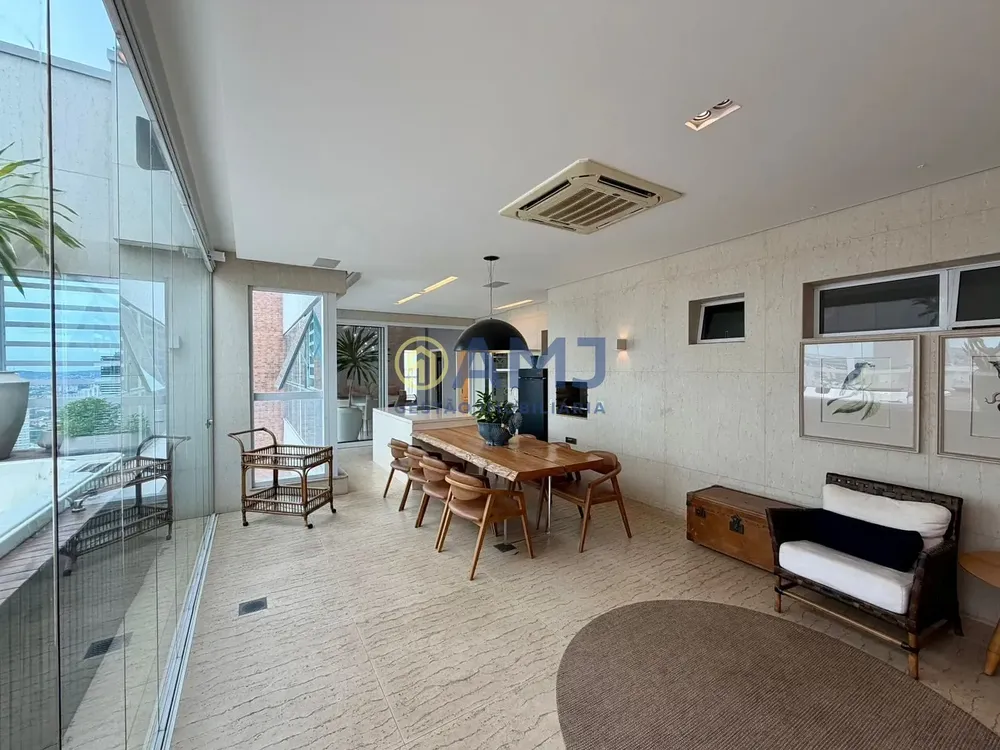 Cobertura, 4 quartos, 310 m² - Foto 3