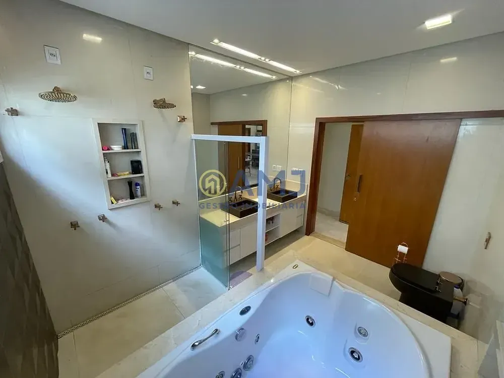 Casa, 4 quartos, 240 m² - Foto 10