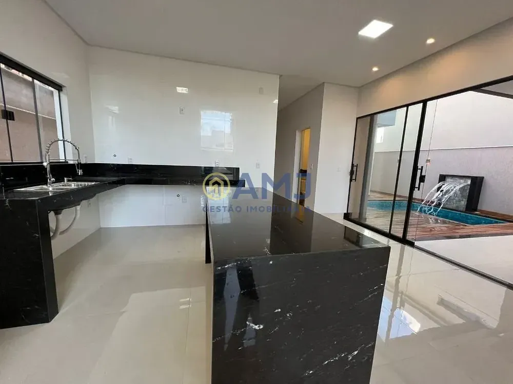 Casa, 3 quartos, 158 m² - Foto 3